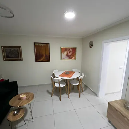 Paradiso1 Apartment Belgrade